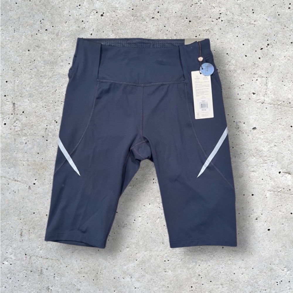 NWT Calia by Carrie Underwood Reflective Bike Shorts - Picture 6 of 14